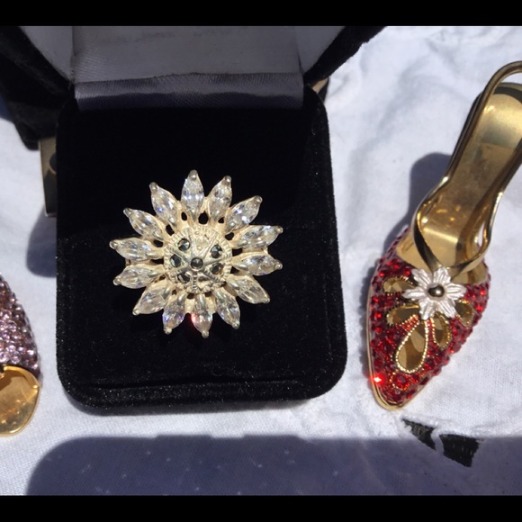 Sterling Silver (SOLD) - Picture 1 of 5